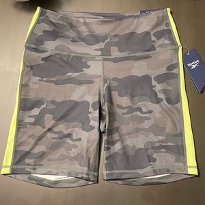 Reebox fitted high rise shorts